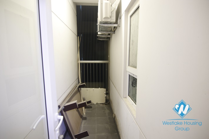 Good quality 02 bedrooms apartment for rent in Golden Palace, My Dinh area 