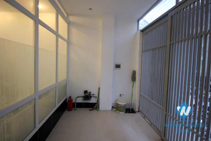 Nice house with 3 bedrooms for lease in Tay Ho area