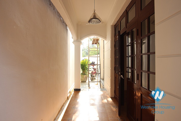 White house with courtyard for rent in Tay Ho district  