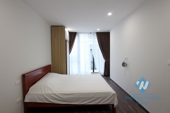 One bedroom apartment with small balcony for rent in Nghi Tam village.