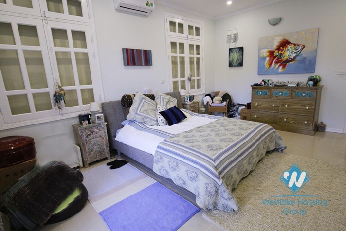 A spacious and elegant villa for rent in Ciputra