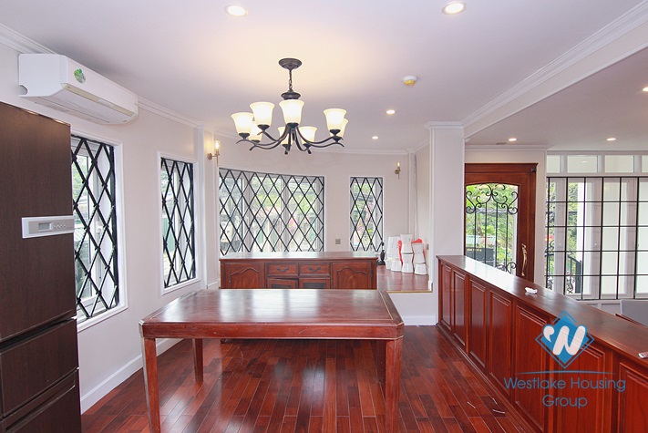 New and quality apartment for rent in Dang Thai Mai st, Tay Ho District 