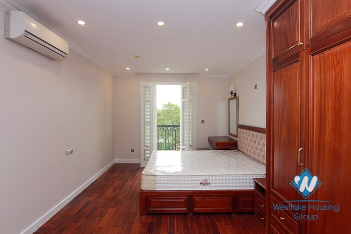 Brand new apartment for rent in Xom Chua-Dang Thai Mai st, Tay Ho District 
