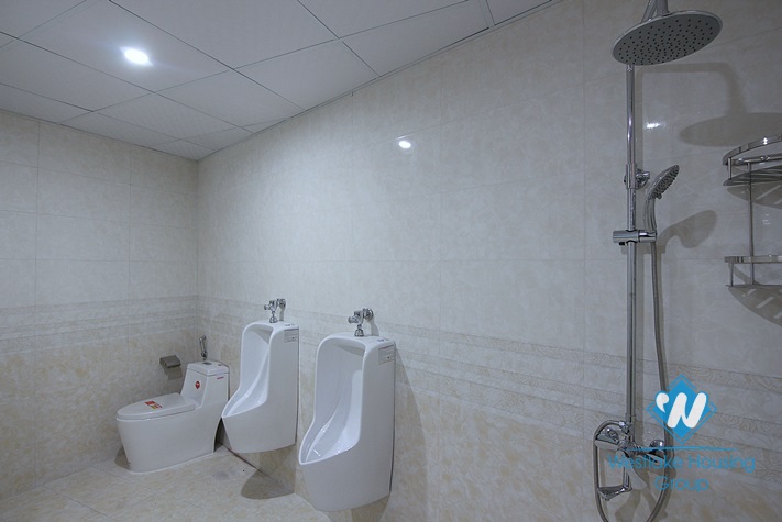 100 sqm - Nice location and brand new office for rent 