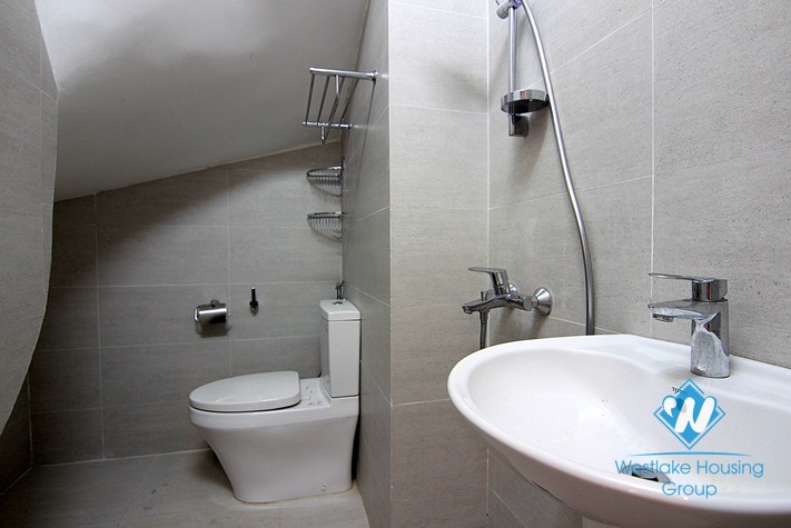 New and quality apartment for rent in Dang Thai Mai st, Tay Ho District 