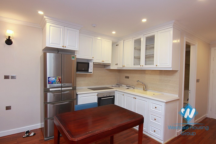 One bedroom apartment for rent Tay Ho- Dang Thai Mai st