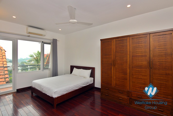 Modern lakeside apartment for rent on Quang Khanh road, Tay Ho