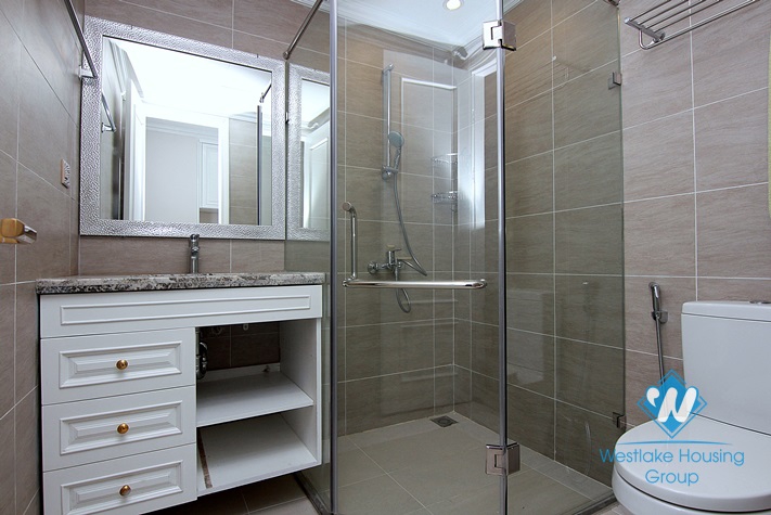 One bedroom apartment for rent Tay Ho- Dang Thai Mai st