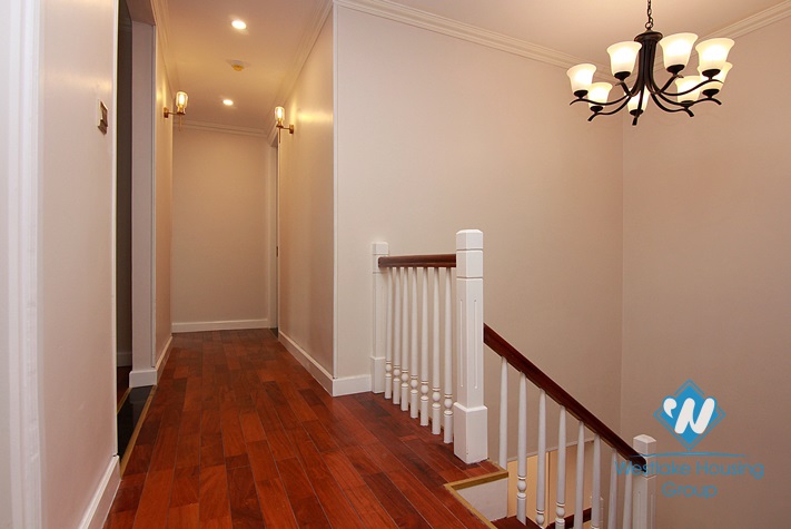 New and quality apartment for rent in Dang Thai Mai st, Tay Ho District 