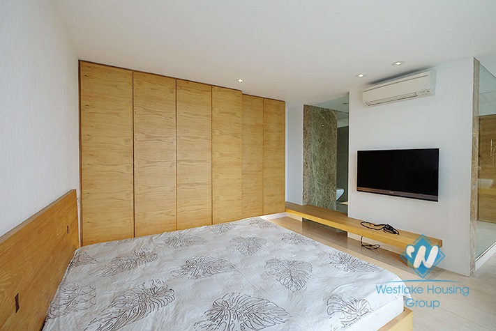 A charming 3 bedroom apartment for rent in Ciputra Compound