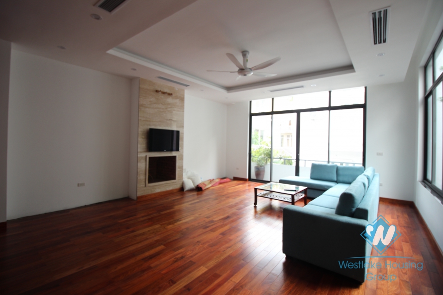 Gorggeous modern house with garden and swimming pool for rent in Tay Ho
