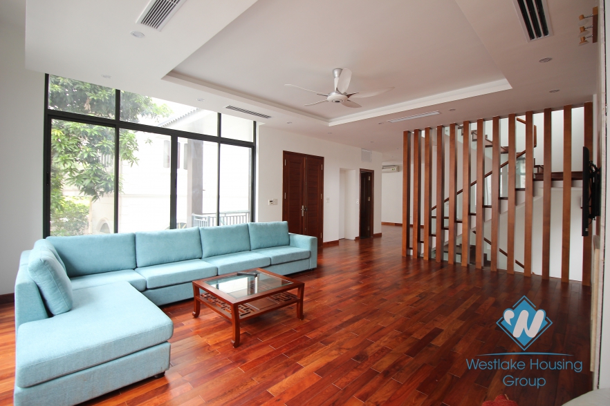 Gorggeous modern house with garden and swimming pool for rent in Tay Ho