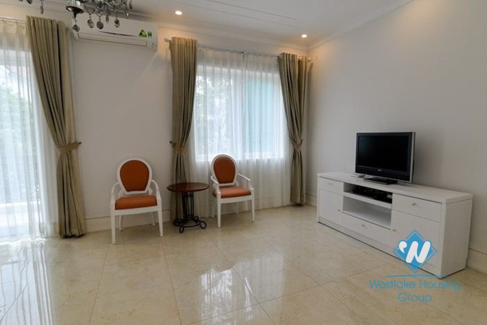 Hanoi furnished 5 bedrooms villa for let in Vinhomes Riverside with river view