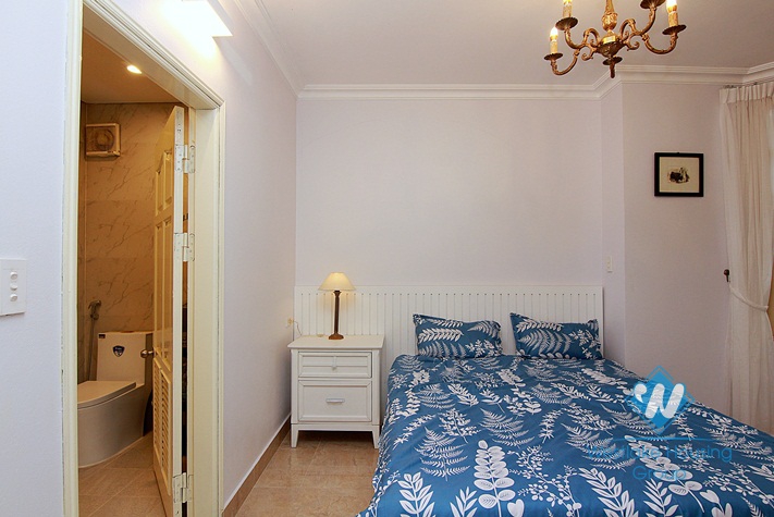 A stylish 1 bedroom apartment for rent in Au Co street