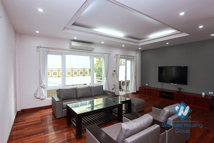 Quiet and nice house with 04 bedrooms for rent in Tay Ho, Ha Noi