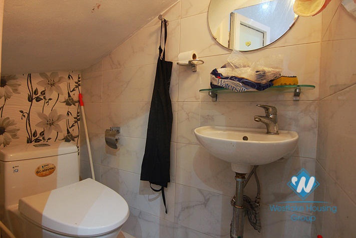 A modern house with elevator for rent in Au Co street, Tay Ho district