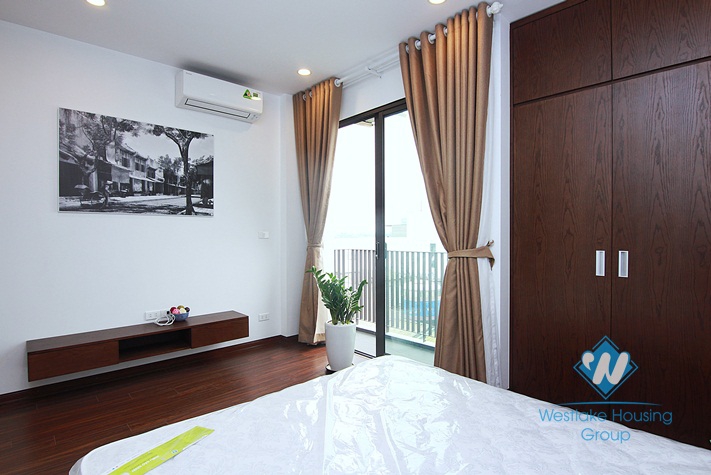 An elegant apartment with the West Lake view for rent in Tu Hoa street