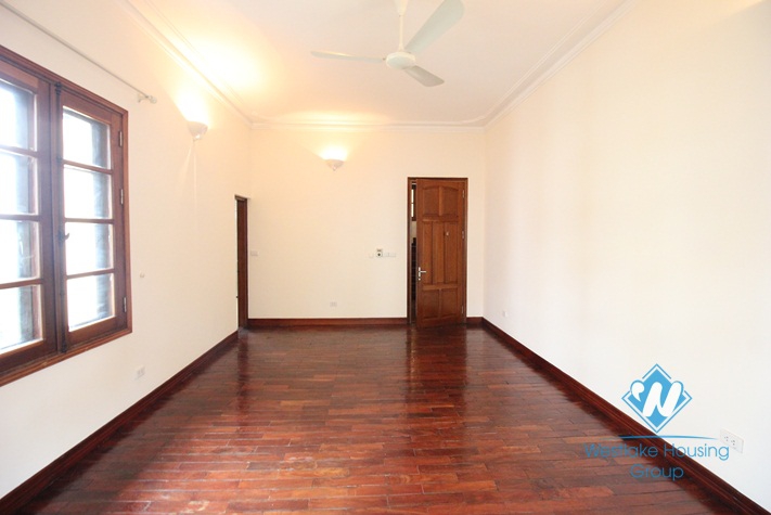 A huge house with 7 bedrooms and swimming pool for rent in Westlake, Tay Ho, Hanoi