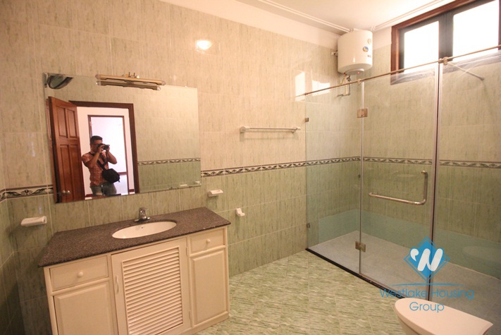 A huge house with 7 bedrooms and swimming pool for rent in Westlake, Tay Ho, Hanoi