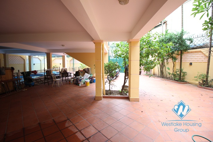 A huge house with 7 bedrooms and swimming pool for rent in Westlake, Tay Ho, Hanoi