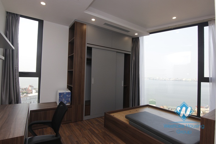A splendid 3 bedroom apartment for rent in Sun Grand City Tay Ho