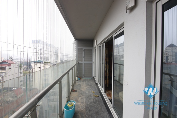 A bright and spacious 2 bedroom apartment for rent in Lancaster