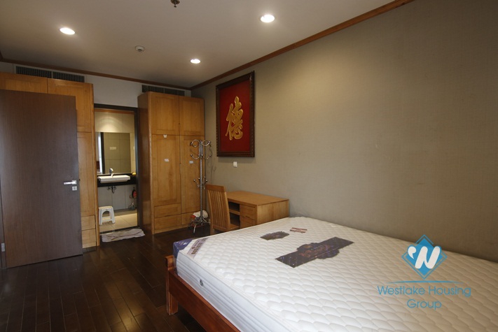 A bright and spacious 2 bedroom apartment for rent in Lancaster
