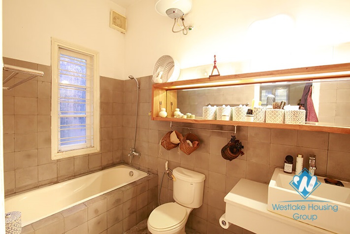 Nice house with garden for rent in Tu Hoa rea, Tay Ho District 