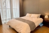 Three bedrooms apartment in high floor for rent in Vinhome Metropolis.