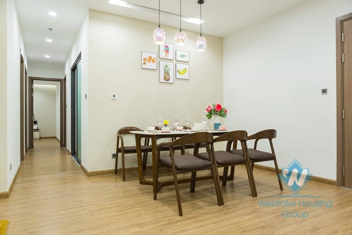 3 bedrooms apartment in M1 tower for rent in Metrololis.