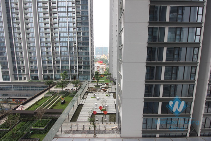 Three bedrooms apartments for rent in Vinhome Metropolis 29 Lieu Giai Ba Dinh.