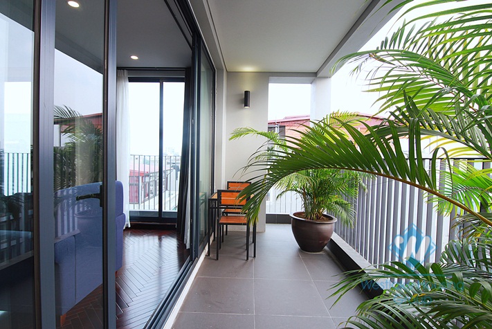 Stunning penthouse apartment for rent in Tay Ho with beautiful lake view balcony