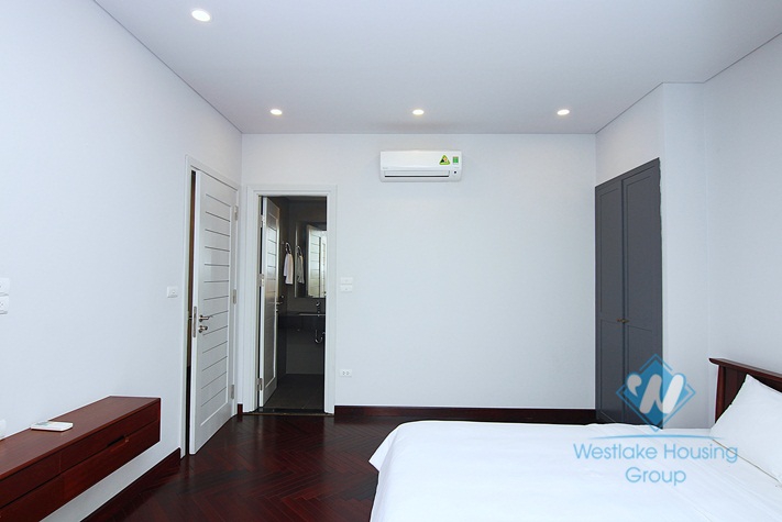 Stunning penthouse apartment for rent in Tay Ho with beautiful lake view balcony