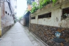 3 bedrooms house for rent cheap price in Au Co, Tay Ho.