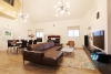 A charming penhouse with 4 bedrooms apartment for rent in G Tower Ciputra.