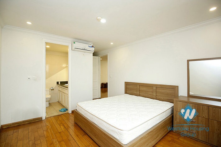 A reasonable price 4 bedroom apartment in Ciputra for rent