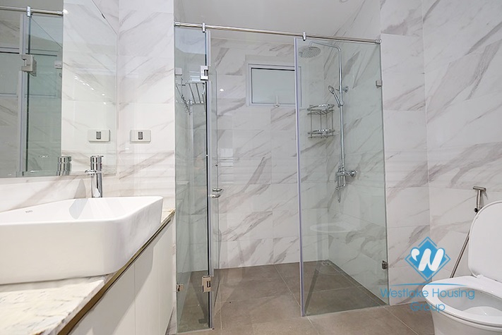 A nice and new 3 bedroom apartment for rent in Ciputra, Tay ho, Ha noi
