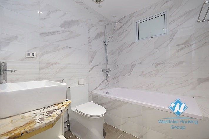 A nice and new 3 bedroom apartment for rent in Ciputra, Tay ho, Ha noi