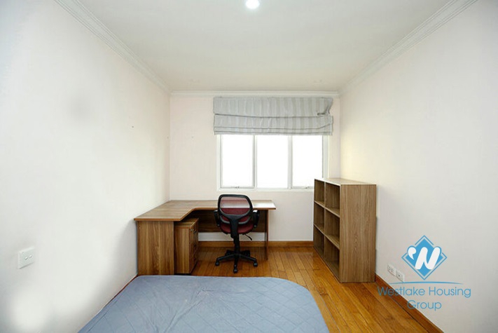 A reasonable price 4 bedroom apartment in Ciputra for rent