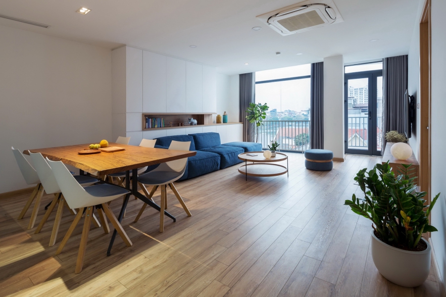 Brand new 02 bedrooms with big balcony for rent in Tay Ho area 