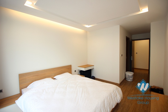 A beautiful 3 bedroom apartment in Vinhome Metropolis, Ba dinh