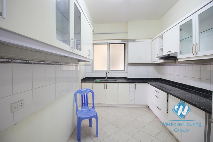 Four bedrooms apartment for rent in Ciputra, Tay Ho, Hanoi.