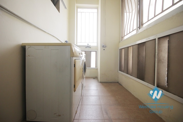 Four bedrooms apartment for rent in Ciputra, Tay Ho, Hanoi.