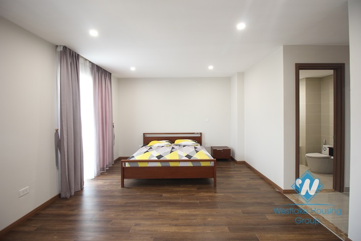 A brand new 3 bedroom apartment for rent in Ciputra, Tay ho