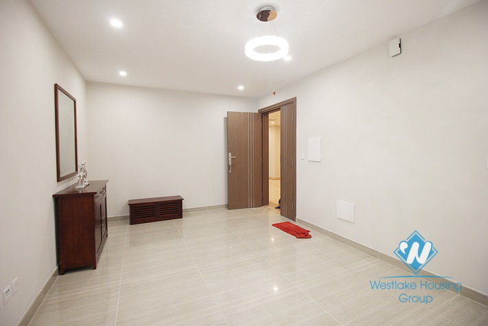 A brand new 3 bedroom apartment for rent in Ciputra, Tay ho