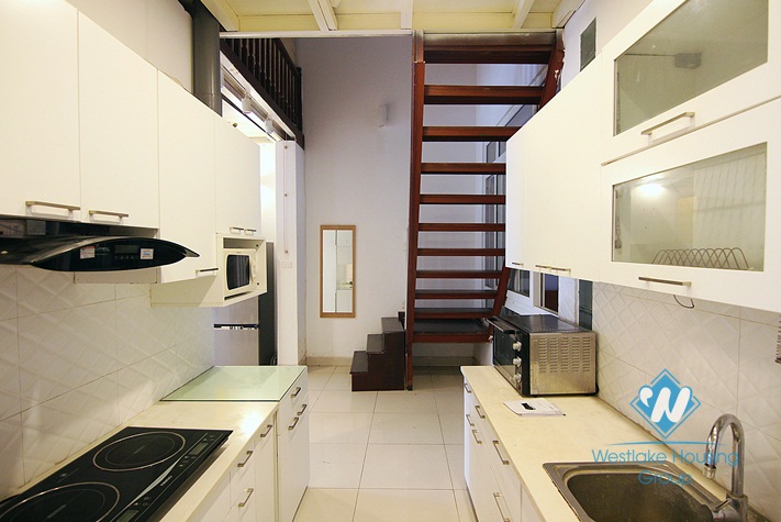 A good house with big yard for rent in Tay ho, Ha noi