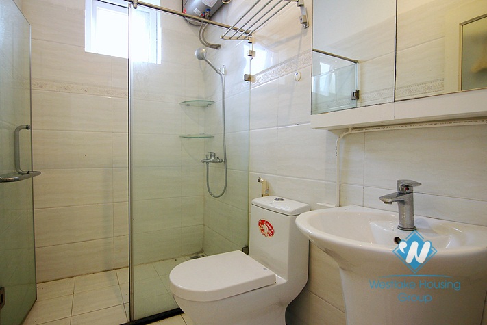 A good house with big yard for rent in Tay ho, Ha noi