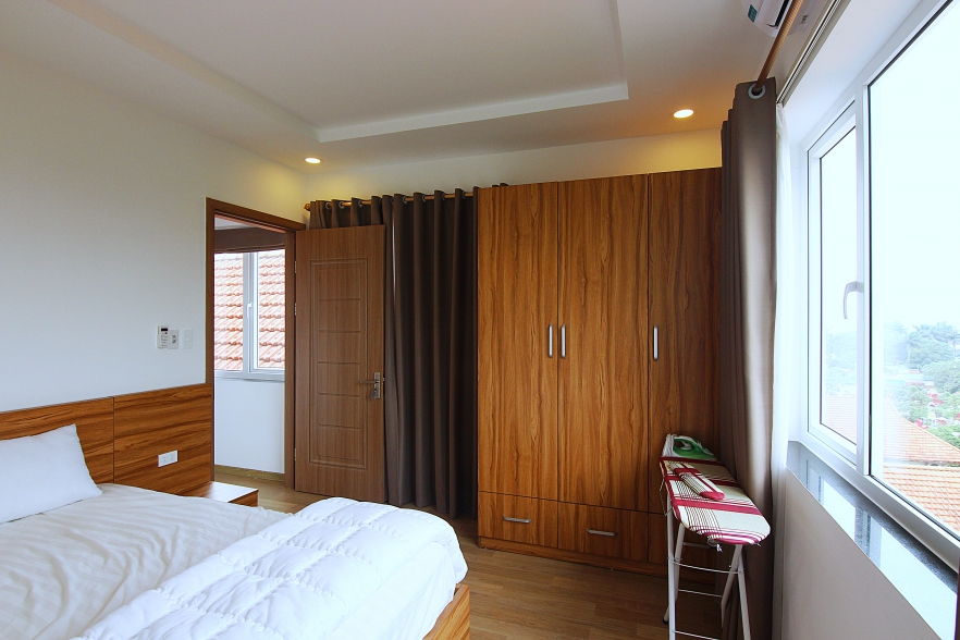 Top floor super modern apartment for rent on Dang Thai Mai, Tay Ho