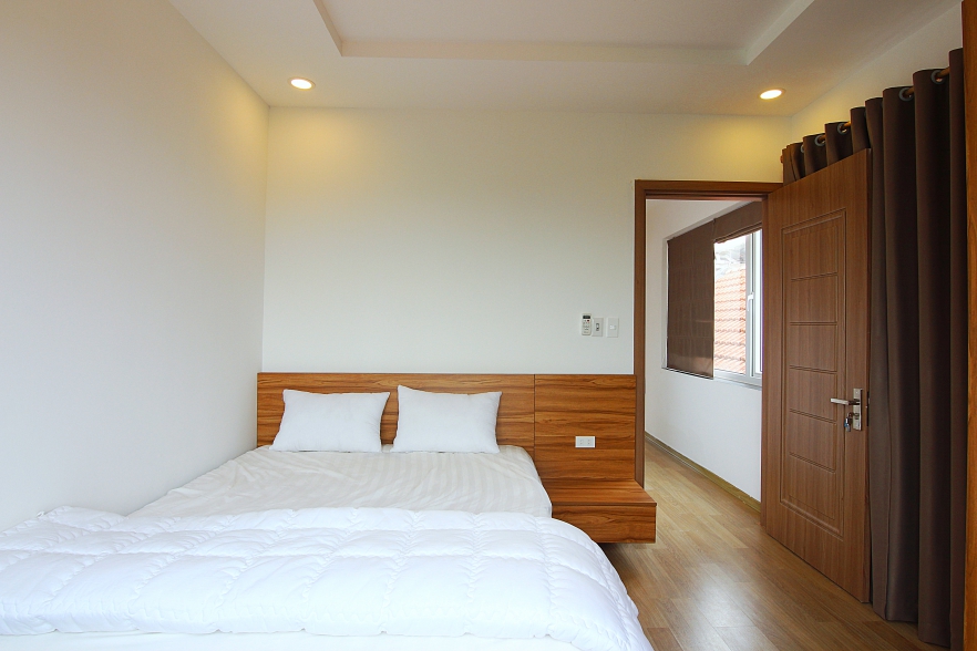 Top floor super modern apartment for rent on Dang Thai Mai, Tay Ho