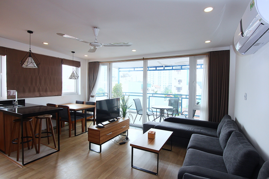 Top floor super modern apartment for rent on Dang Thai Mai, Tay Ho